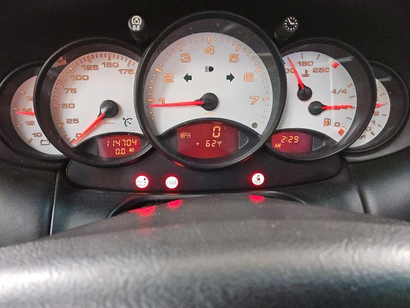 2000 Porsche 911 Carrera 2