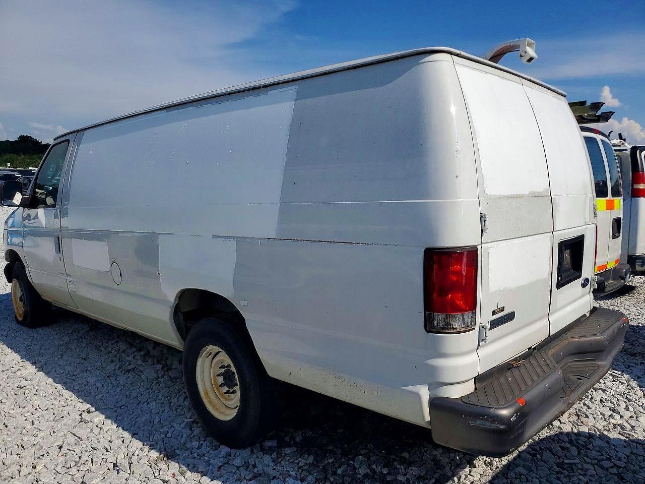 2006 Ford E250 Van