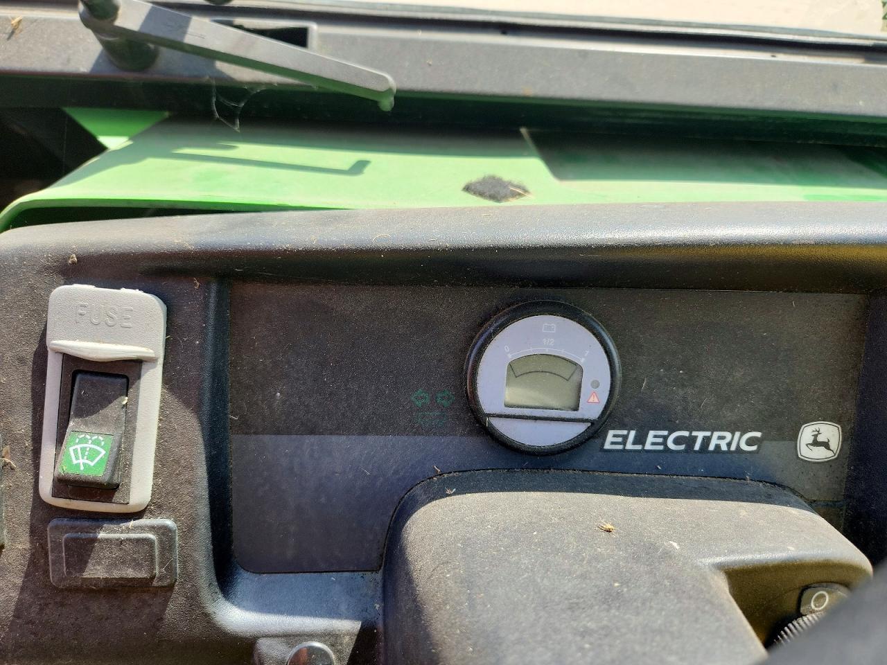2020 John Deere Gator TE Utility Vehicle