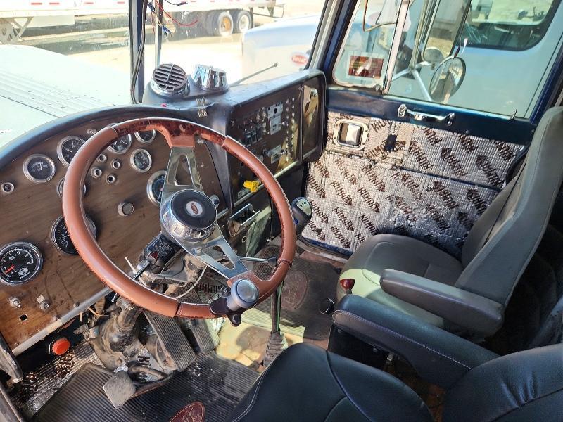 1986 Peterbilt 359