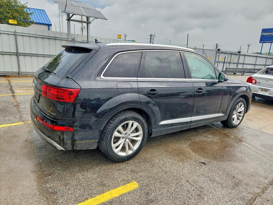 2019 Audi Q7 Premium Plus