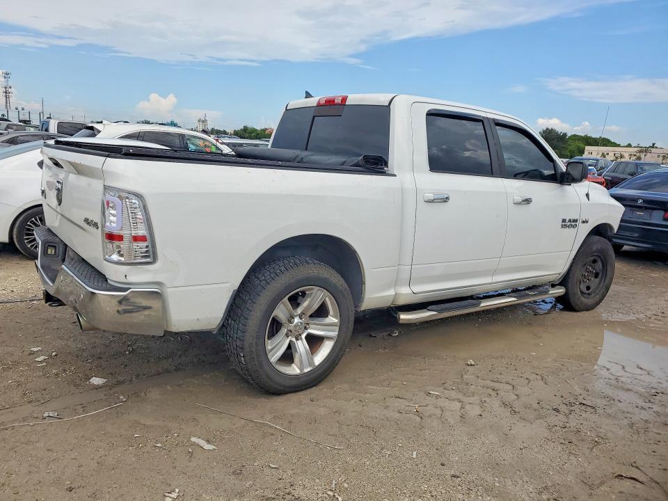 2014 Dodge RAM 1500 SLT