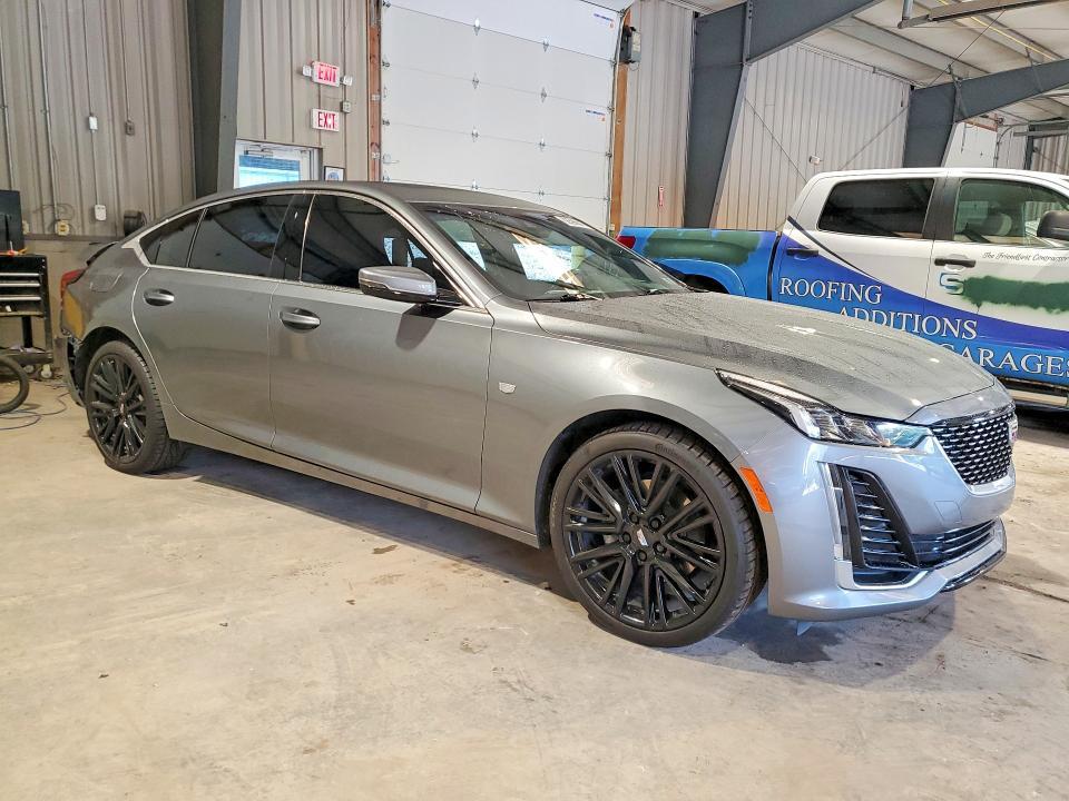 2021 Cadillac CT5 Luxury
