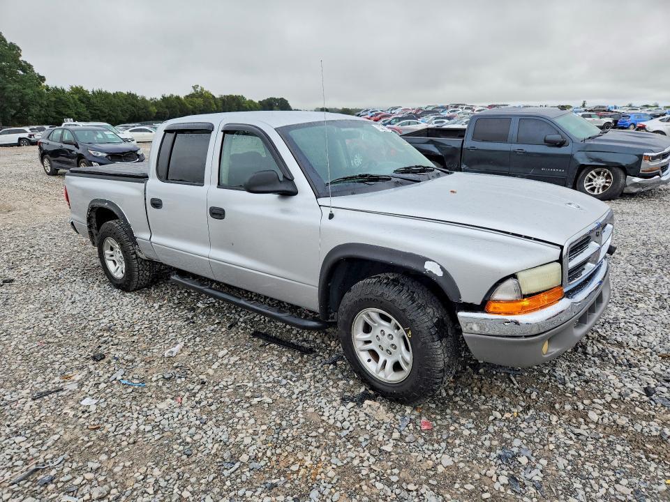 2004 Dodge Dakota Quad SLT