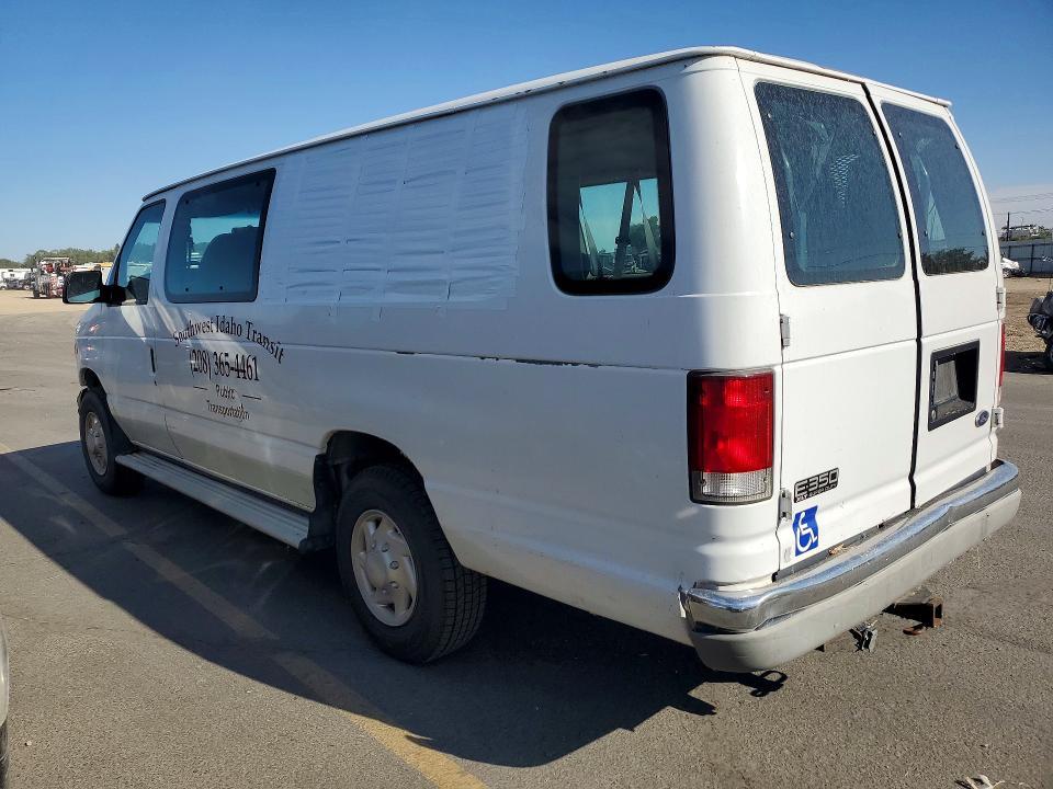 2001 Ford Econoline E350 Super Duty Wagon