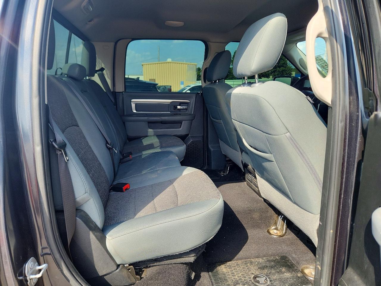 2017 Dodge RAM 1500 SLT