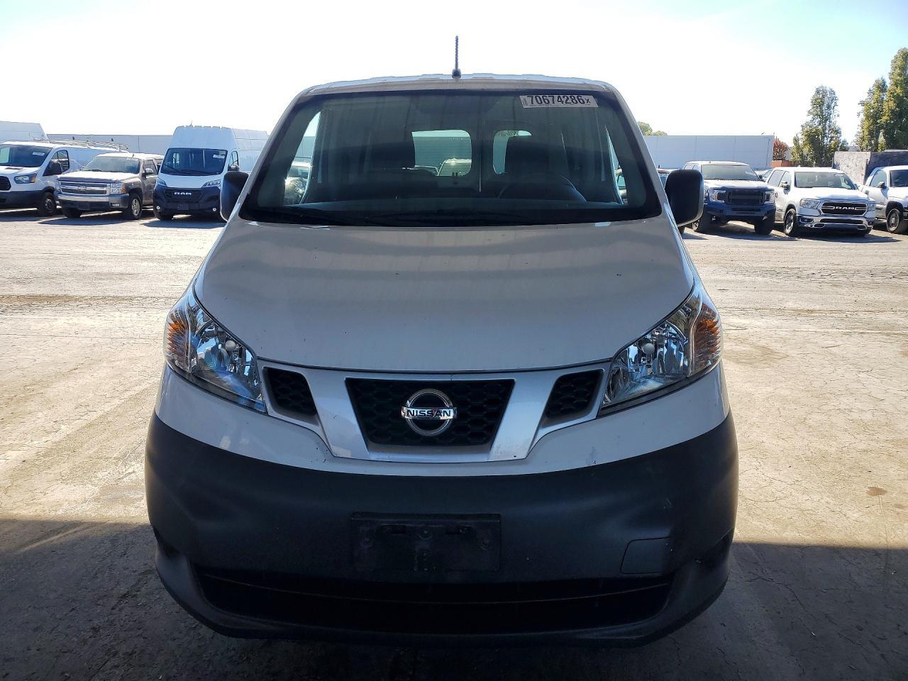 2018 Nissan NV200 Delivery Van