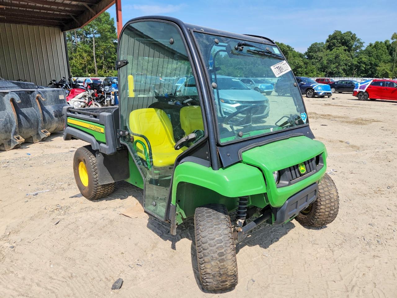 2020 John Deere Gator TE Utility Vehicle