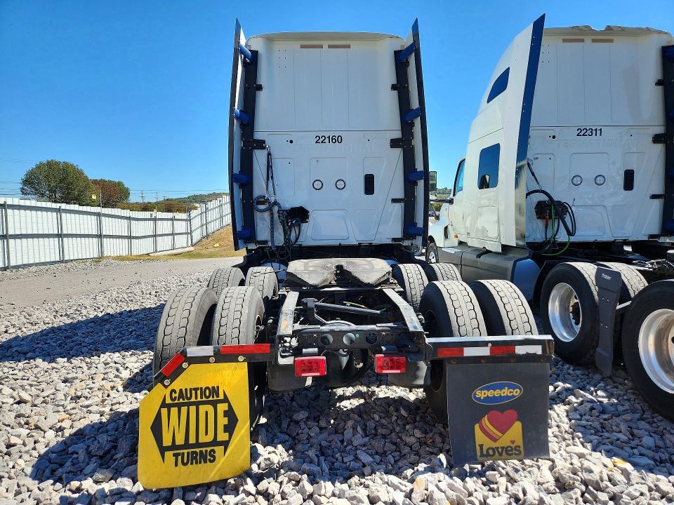 2022 International LT625 Semi Truck