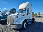 2016 Peterbilt 579 Semi Truck
