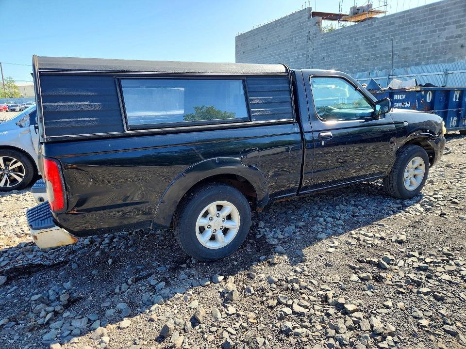 2001 Nissan Frontier XE