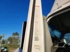 2016 Kenworth T680 Semi Truck