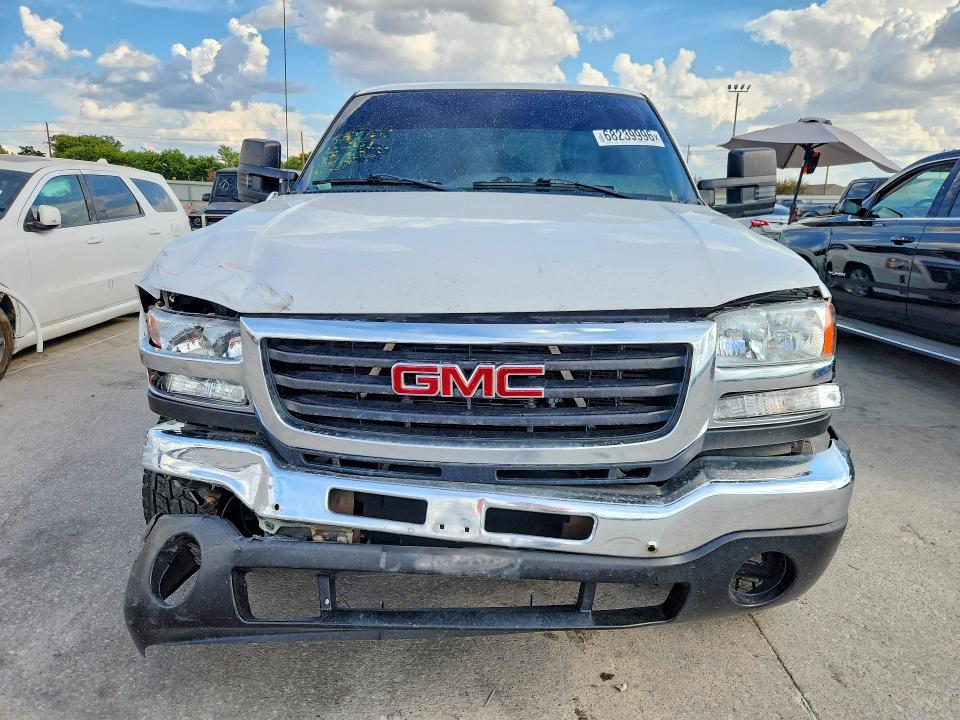 2005 GMC Sierra C2500 Heavy Duty