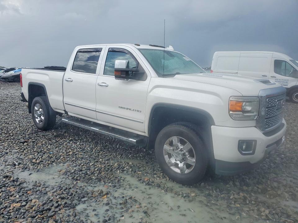 2019 GMC Sierra K3500 Denali