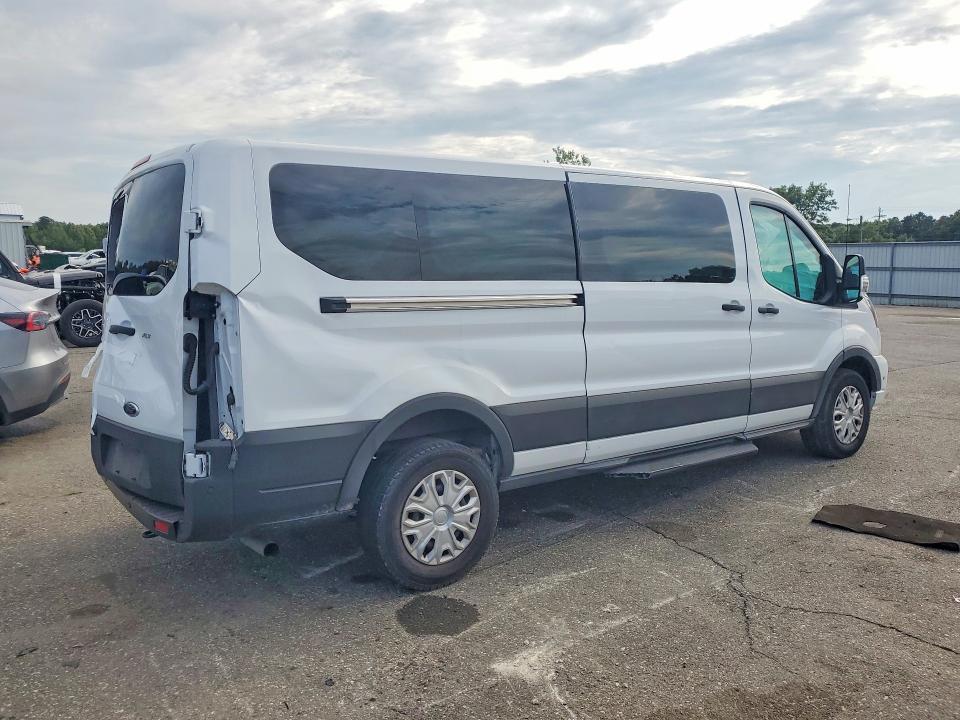 2025 Ford Transit T-350