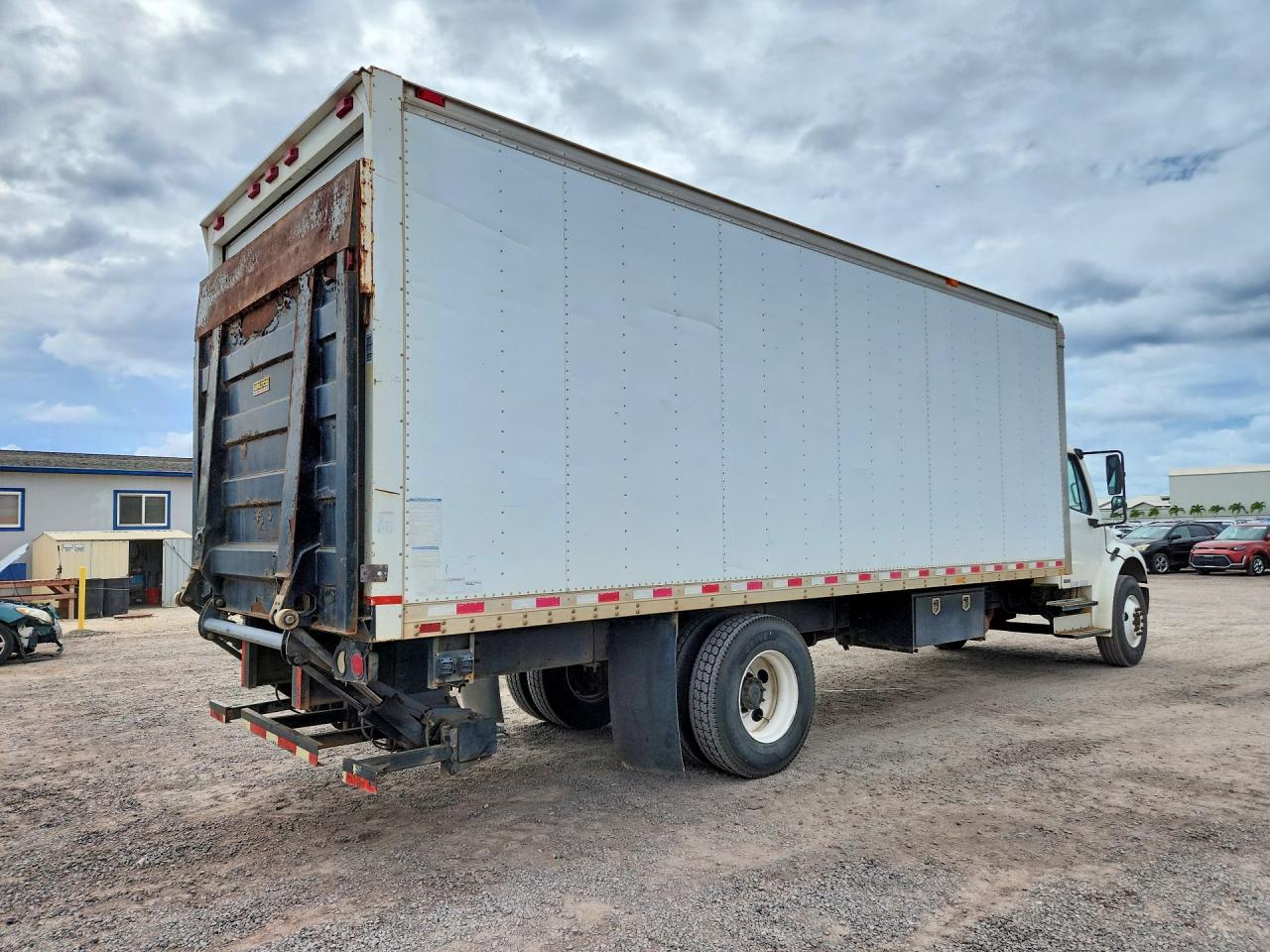 2005 Freightliner Business Class M2 BOX Truck