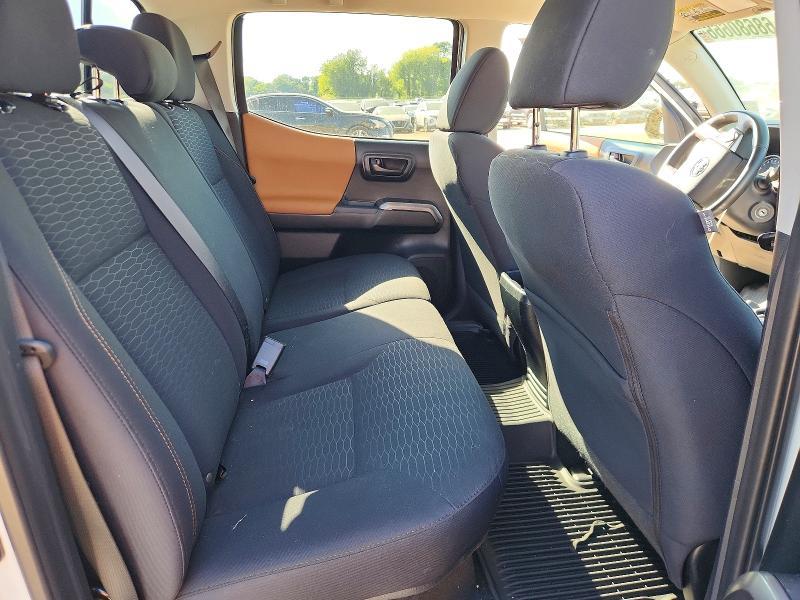 2017 Toyota Tacoma SR5 V6