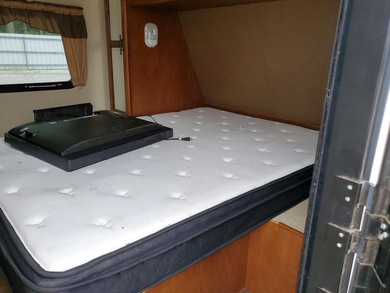 2014 Forest River Surveyor Camper