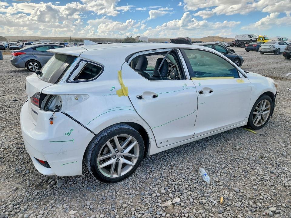2015 Lexus CT 200