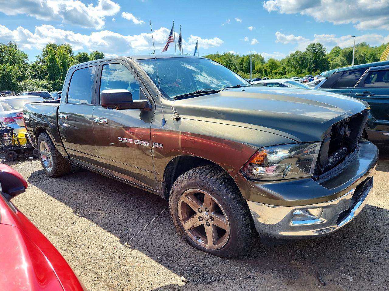 2012 Dodge RAM 1500 SLT