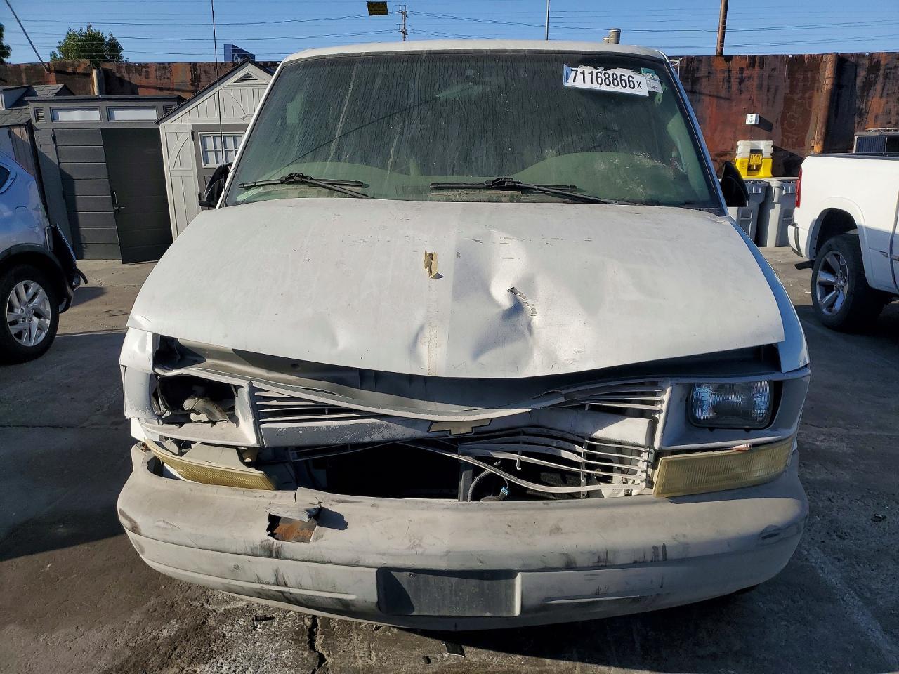 2004 Chevrolet Astro Delivery Van