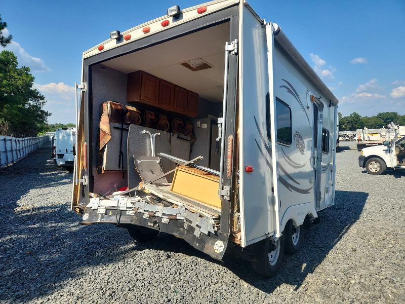 2008 Coachmen Blast Camper