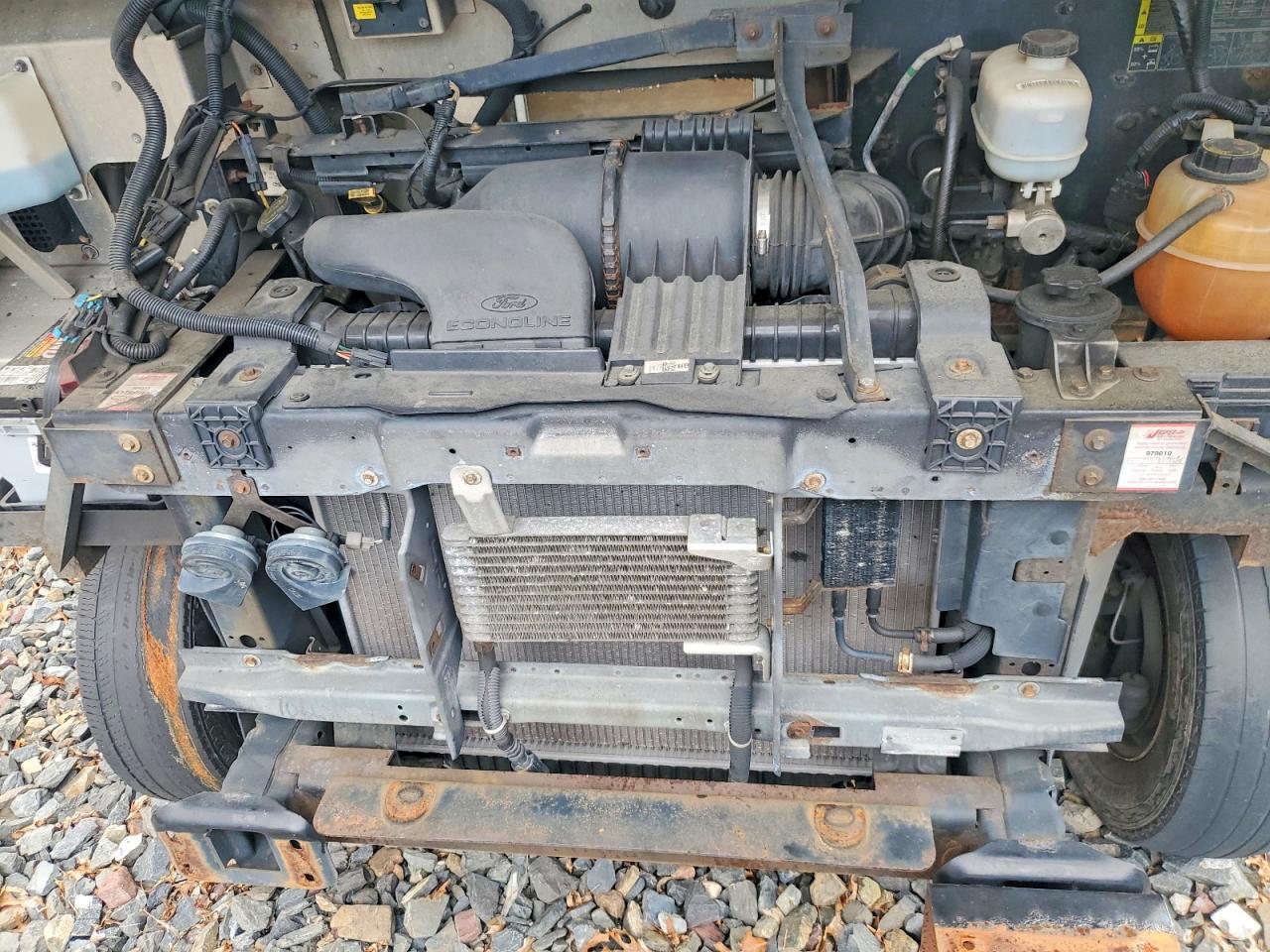 2012 Ford Econoline E350 Super Duty Chassis