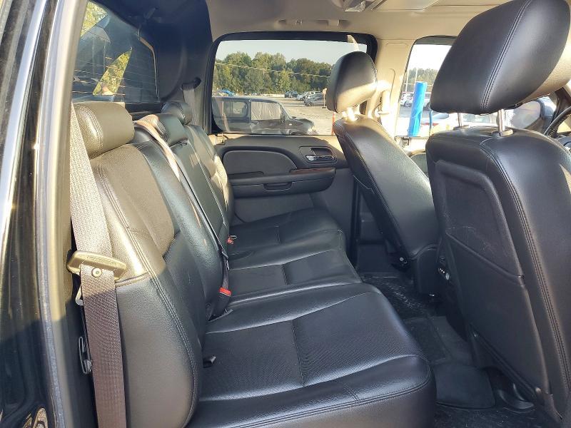 2013 Chevrolet Avalanche LTZ