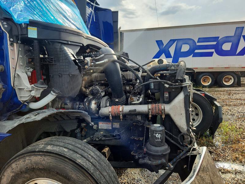 2025 Freightliner Cascadia 126 Semi Truck
