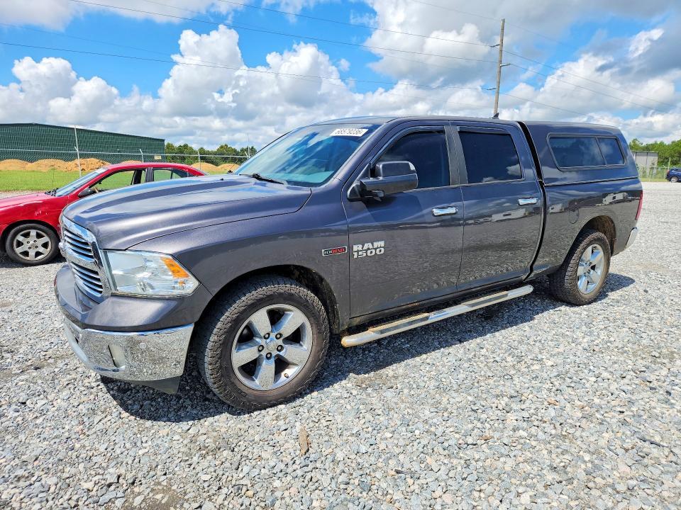2015 Dodge RAM 1500 SLT