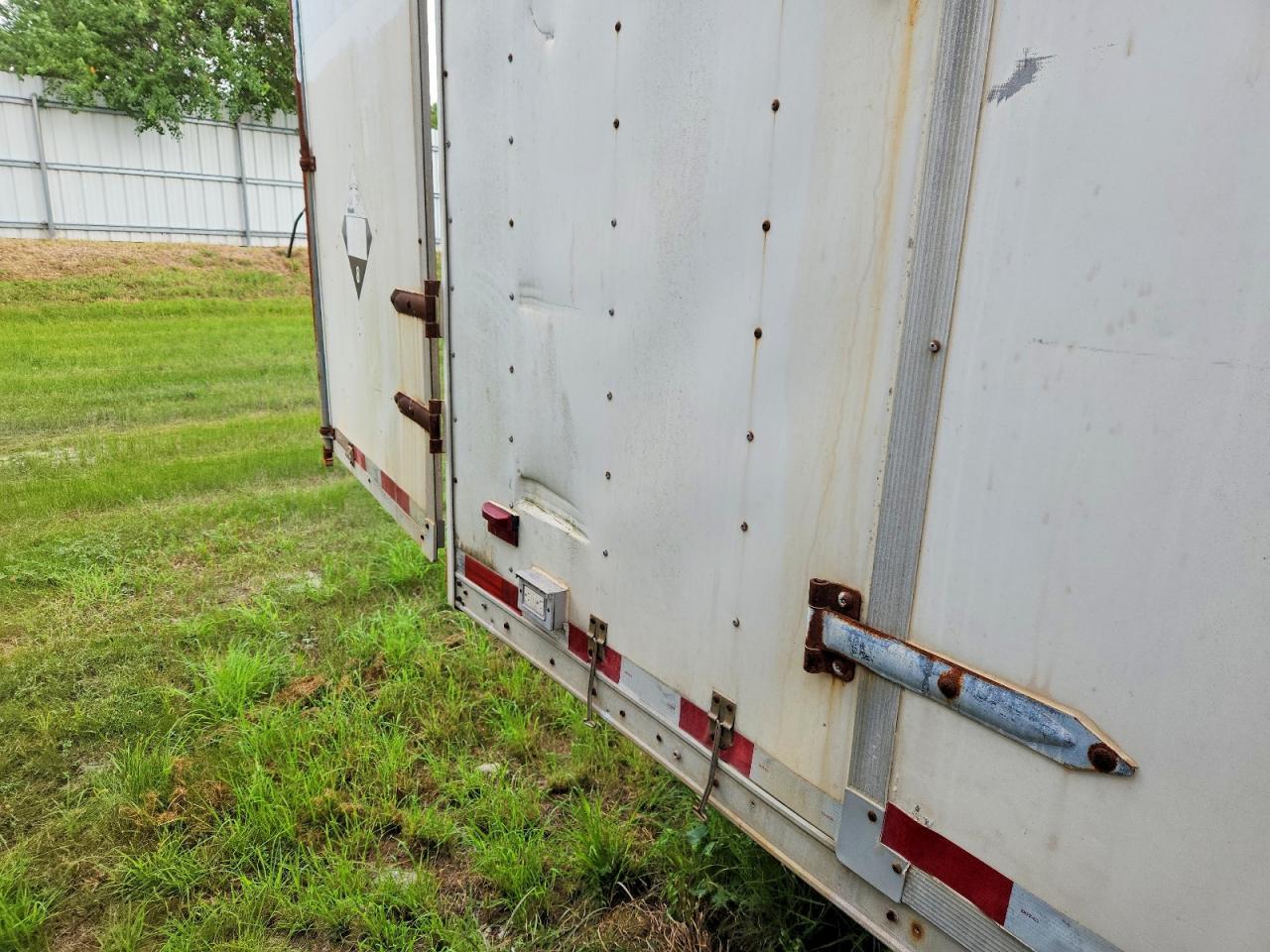 2014 RC Rttgn 8.5X40TA12 Enclosed Cargo Trailer