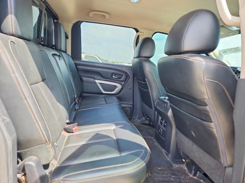 2016 Nissan Titan XD SL