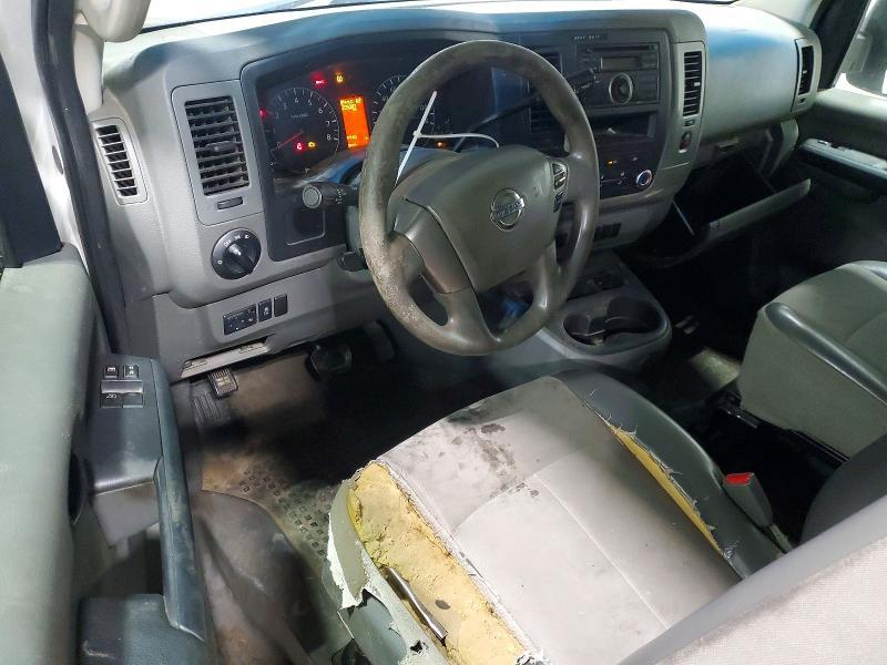 2013 Nissan NV 2500 HD S