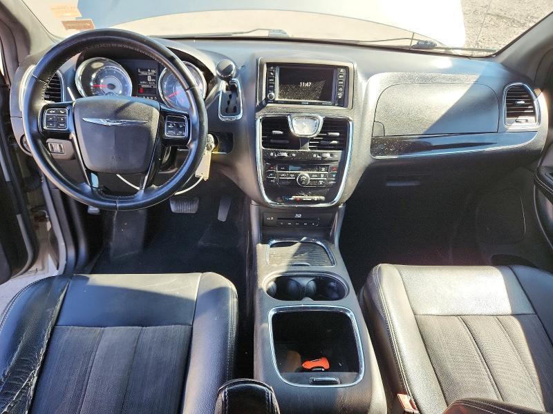 2014 Chrysler Town & Country S