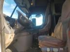 2016 Freightliner Cascadia 125 Semi Truck