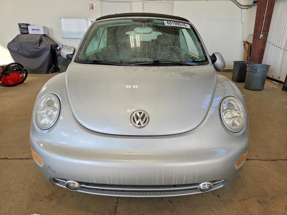 2004 Volkswagen New Beetle GLX