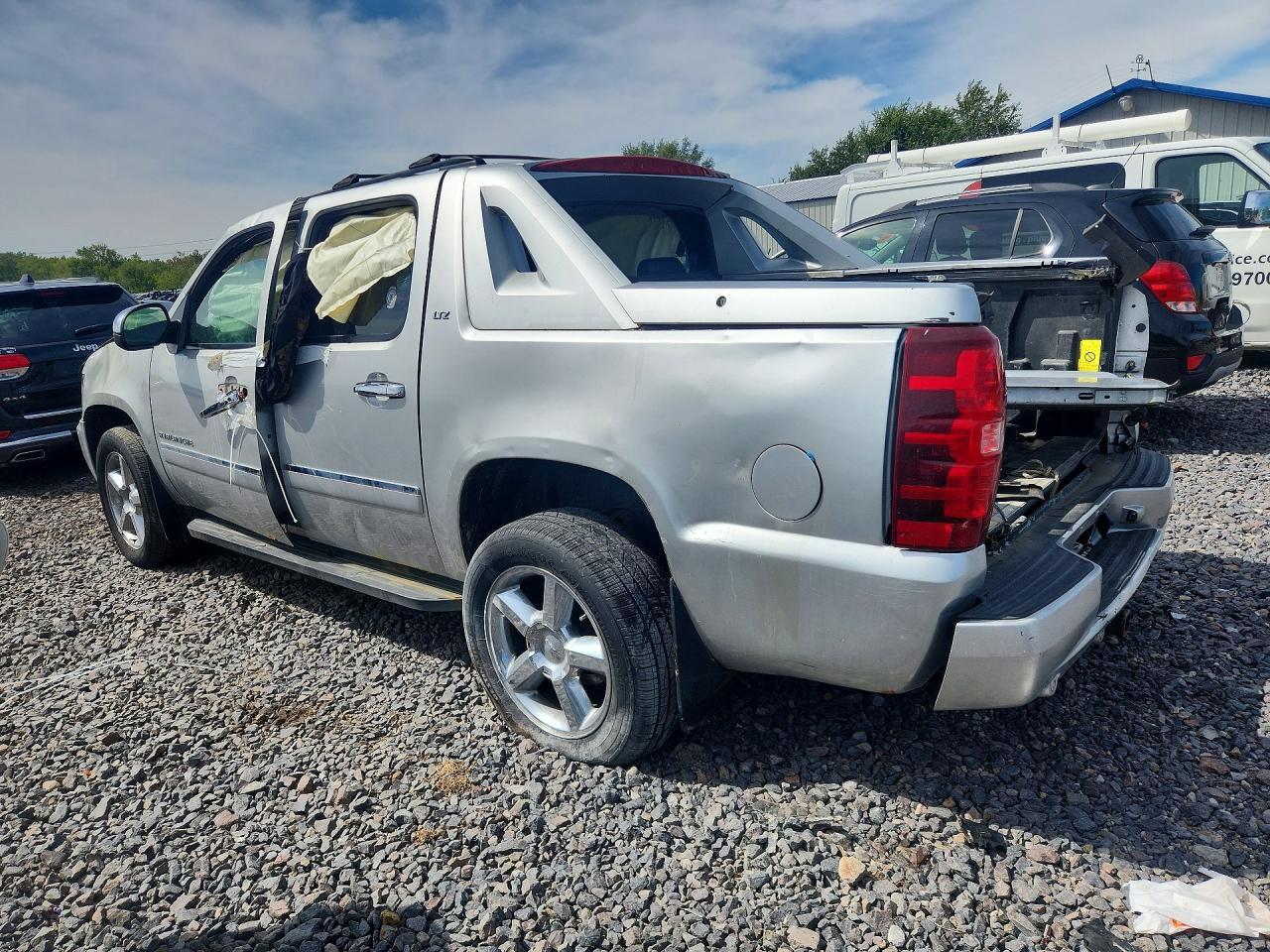 2011 Chevrolet Avalanche LTZ