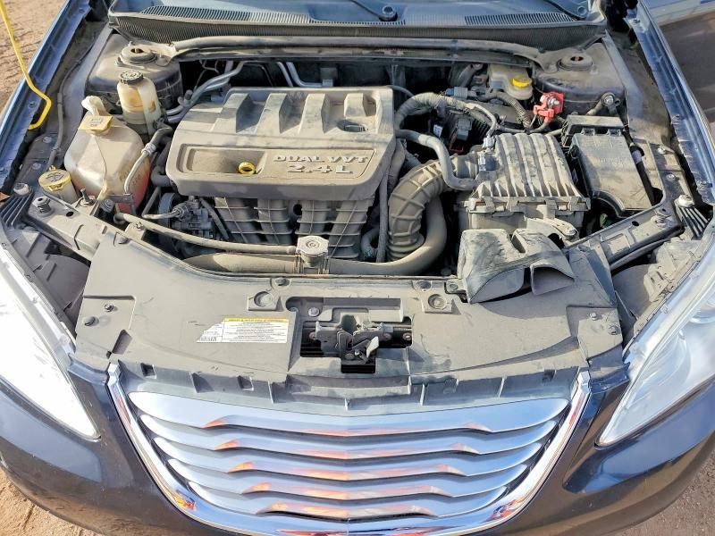 2011 Chrysler 200 Limited
