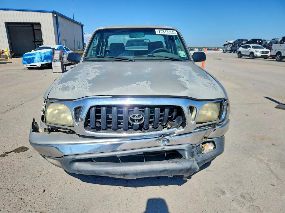 2003 Toyota Tacoma Base