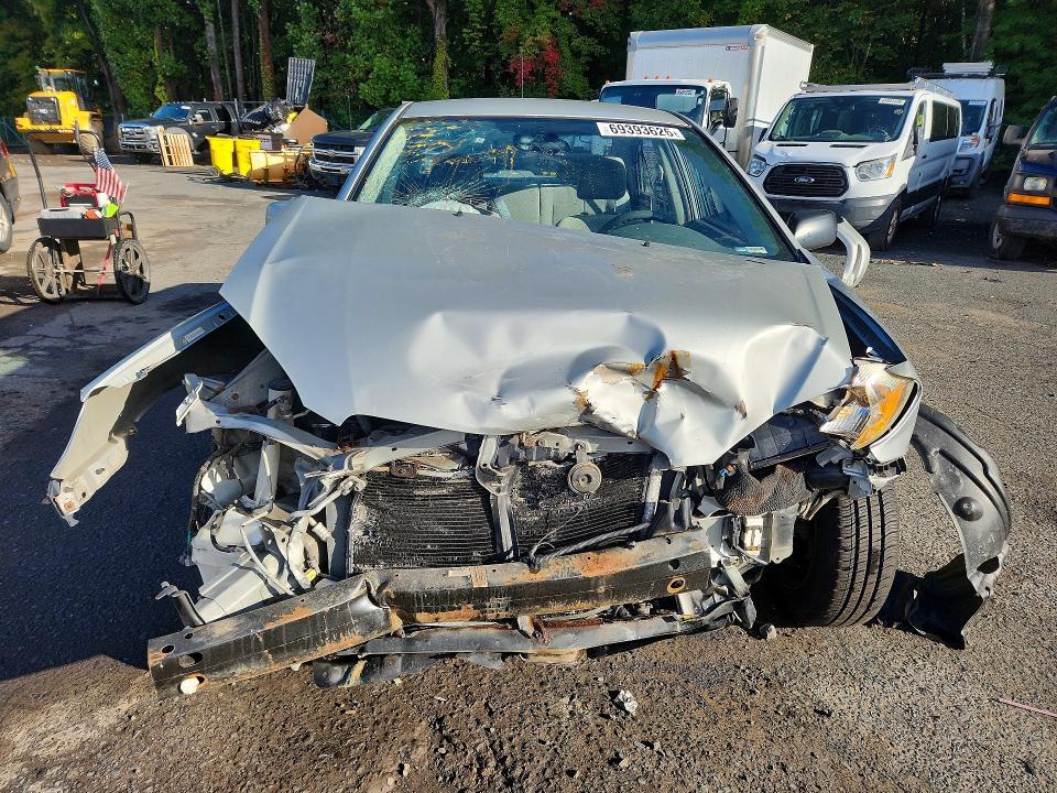 2004 Toyota Corolla LE