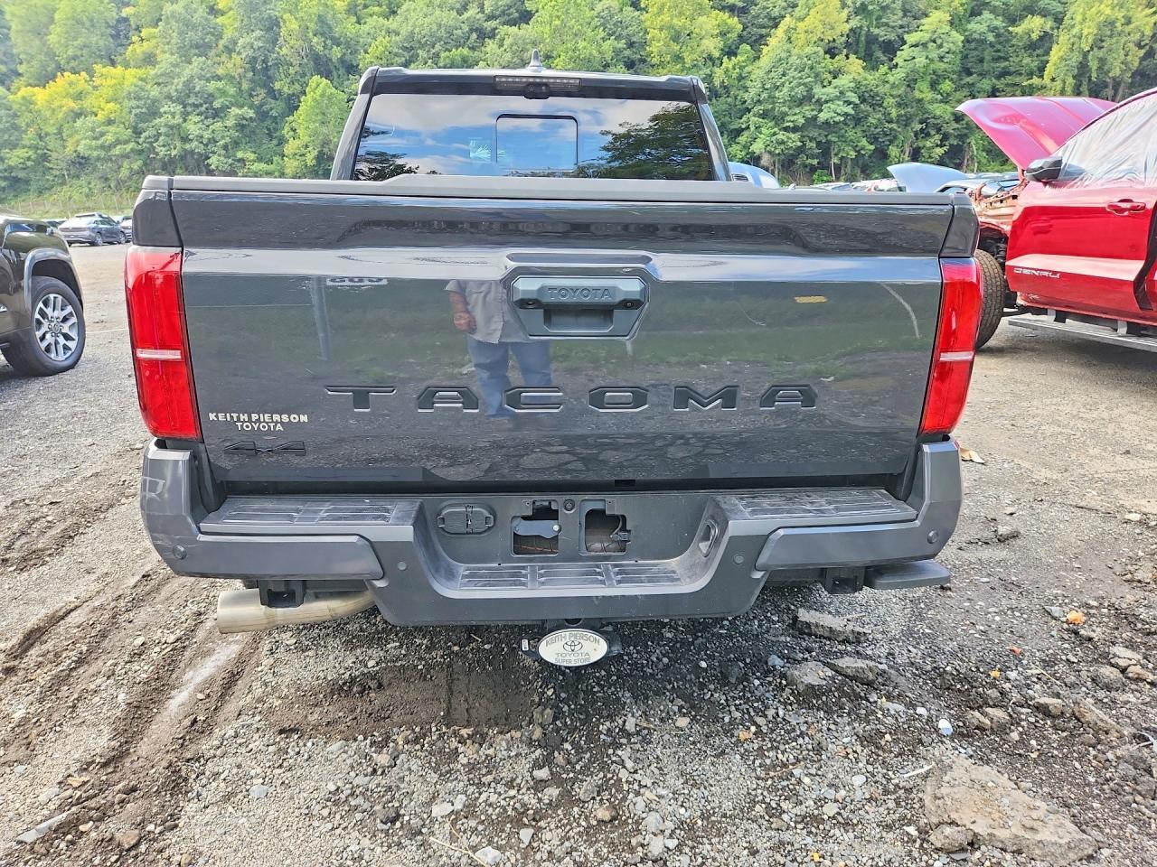 2025 Toyota Tacoma TRD OFF-Road