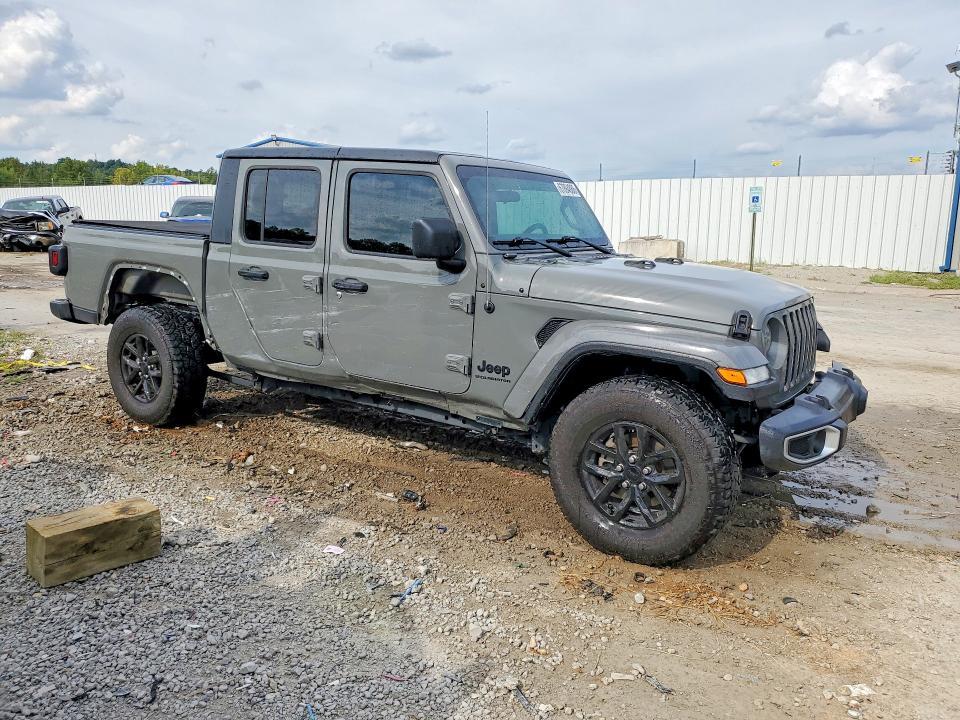 2023 Jeep Gladiator Sport
