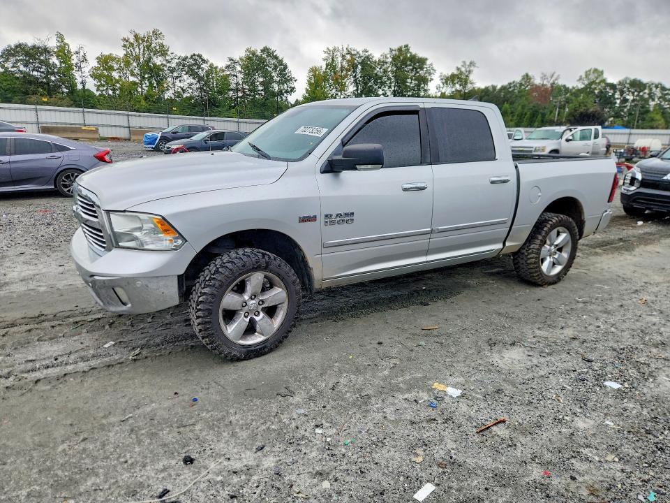 2014 Dodge RAM 1500 SLT