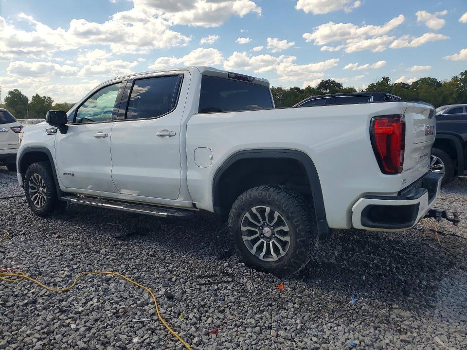 2021 GMC Sierra K1500 AT4