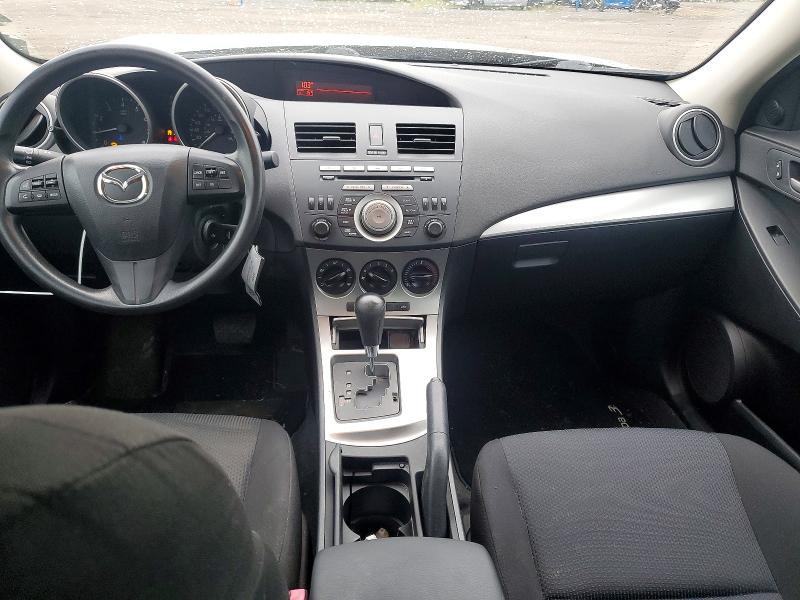2011 Mazda 3 I