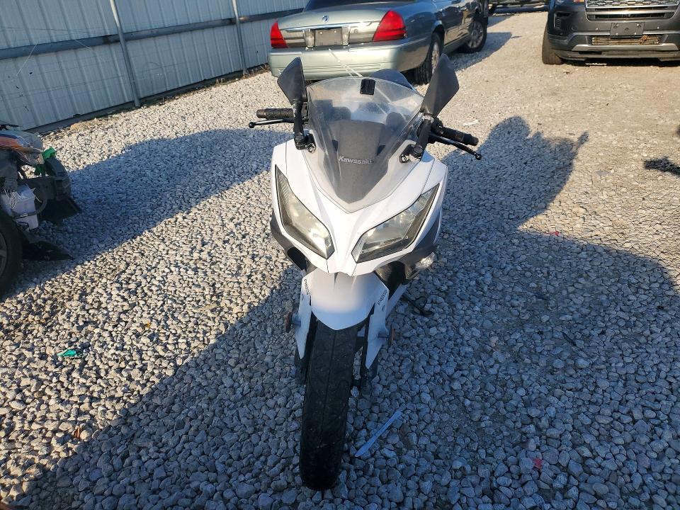 2015 Kawasaki EX300 B