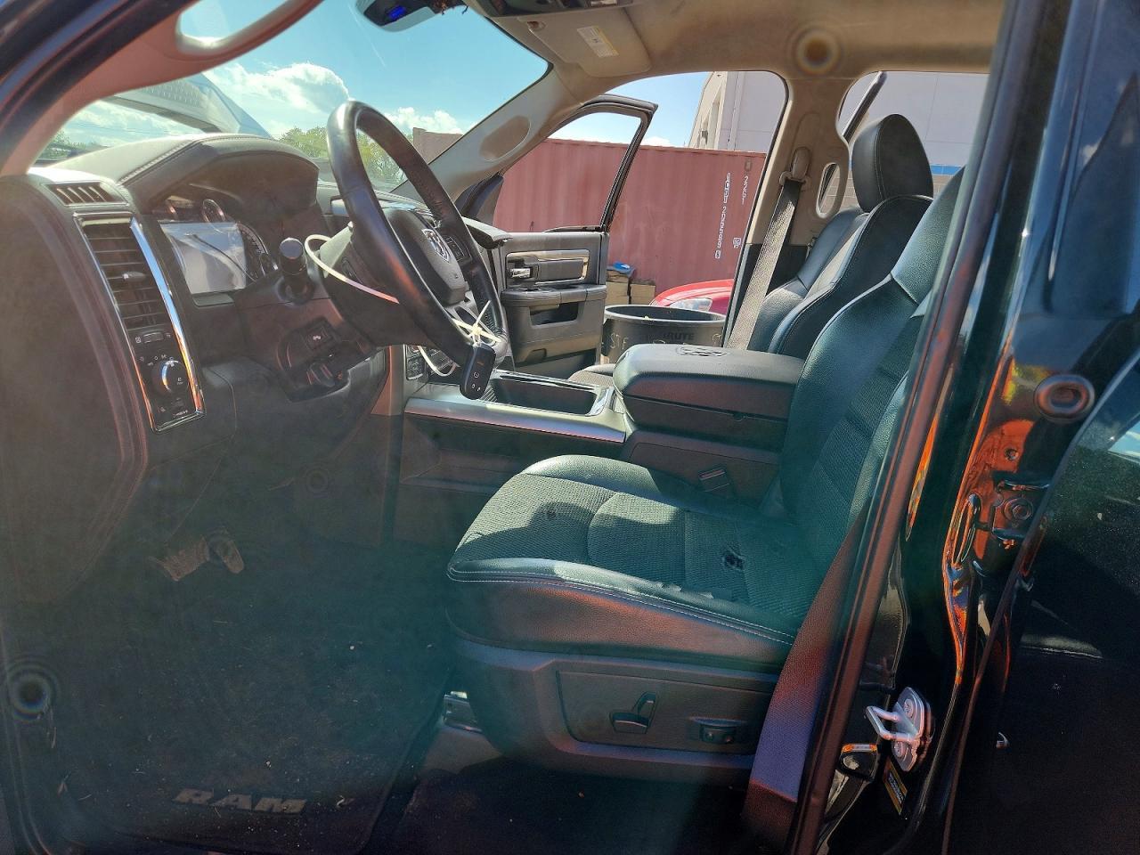 2017 Dodge RAM 1500 Sport