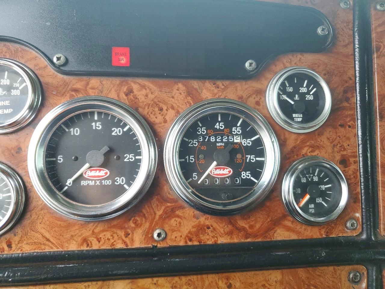 2005 Peterbilt 379