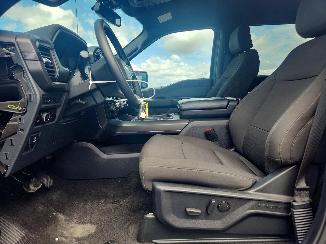 2024 Ford F150 XLT