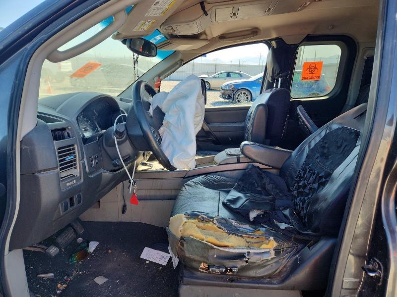 2004 Nissan Titan XE